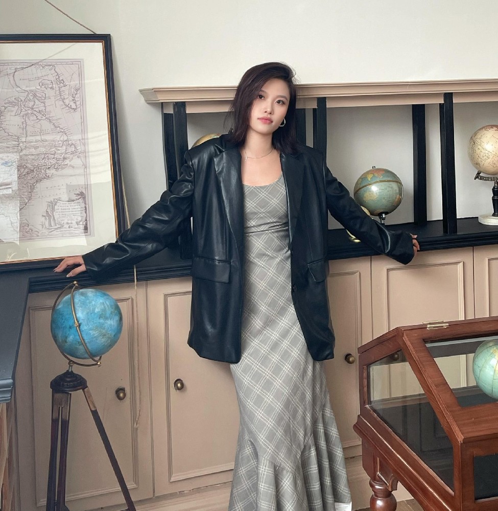 宽松上衣夹克女